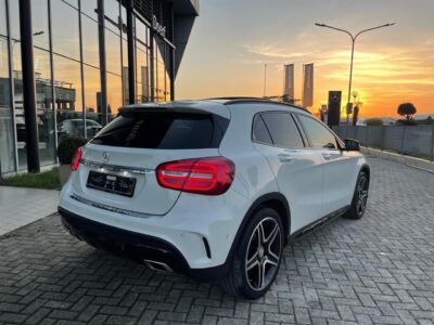 GLA200 AMG Line