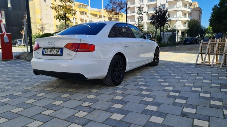 OKAZION Audi A4 2010 2.0 T