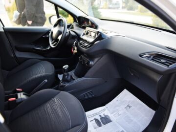 Peugeot 208. Naft 1.4 Hdi