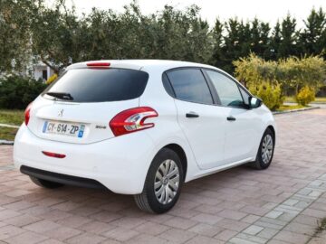 Peugeot 208. Naft 1.4 Hdi