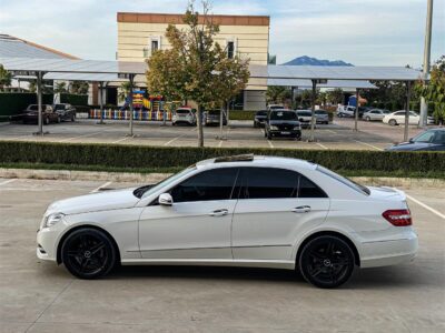 Shitet E220 6/2012 AVANTGARDE AMG LINE