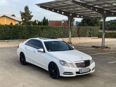 Shitet E220 6/2012 AVANTGARDE AMG LINE