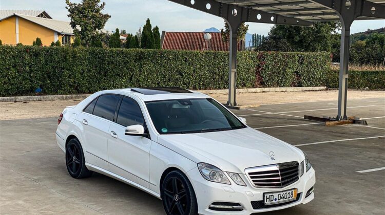 Shitet E220 6/2012 AVANTGARDE AMG LINE