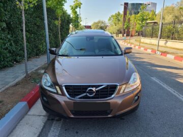 VOLVO XC60 3.0 BENZINE + GAZ NE GJENDJE PERFEKTE