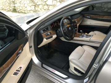 BMW 750i FULL