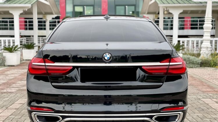 BMW Seria 730 viti 2018