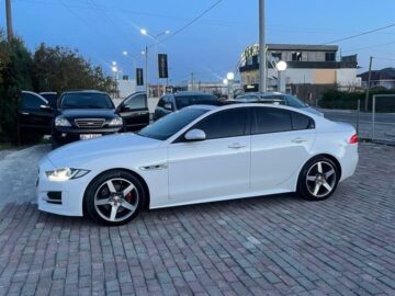 JAGUAR XE 2.0 D R sport