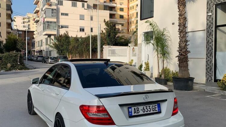 Mercedes-benz C 300