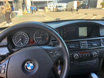 BMW 320d 2009