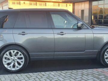 Range Rover Vogue 4.4 -2018