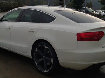 Audi a5 naft 2.0 automat