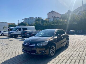 Citroen DS4 1.6 Nafte Automatike 2015