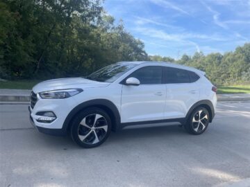 HYUNDAI TUCSON- 2017