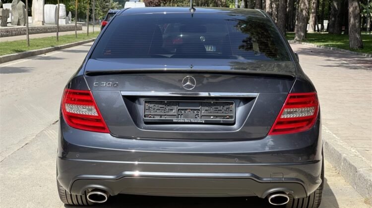 Mercedes-Benz C300 AMG