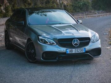 MERCEDES BENZ E63S V8 /// AMG