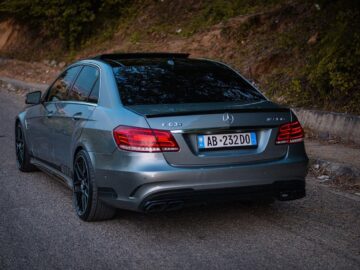 MERCEDES BENZ E63S V8 /// AMG