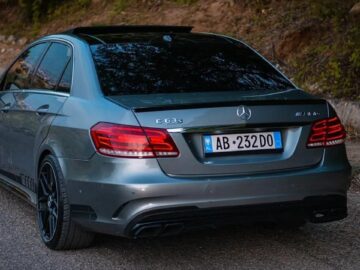 MERCEDES BENZ E63S V8 /// AMG