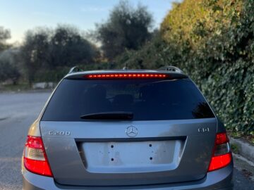 Mercedes Benz C200 2009