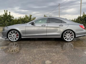 Mercedes Benz CLS350 diesel AMG-LINE 2013 ose nderrohet