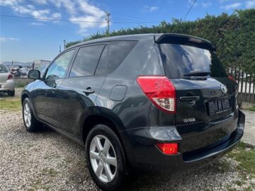 Toyota Rav 4 2.2 D4D