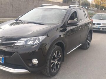 TOYOTA RAV4, 87000km.