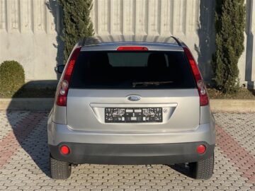 Ford Fiesta 1.4 Naft Manual