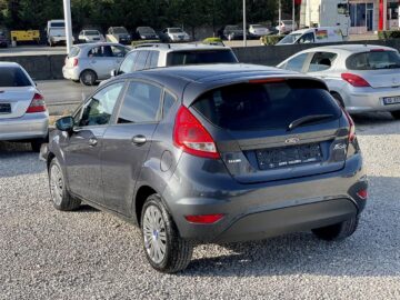 Ford Fiesta -1.4 nafte -2009