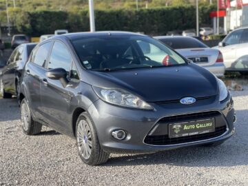 Ford Fiesta -1.4 nafte -2009