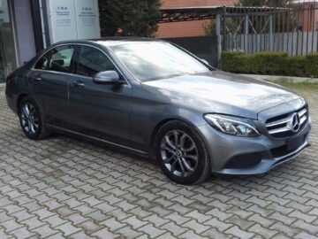 Mercedes benz C220