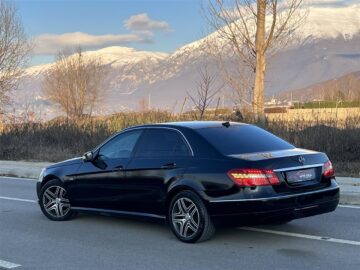 MERCEDES BENZ E 220 CDI BLUEEFFICENCY