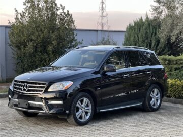 Mercedes Benz ML 350 Bluetec – 2012 AMG LINE – PANORAMA