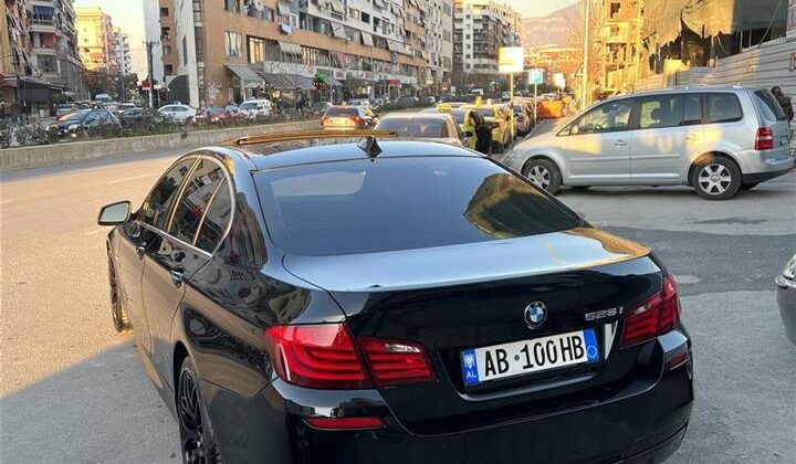 BMW 5 Series M package 528i xDrive