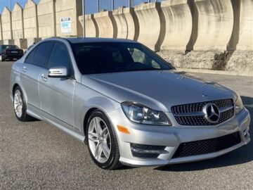 Shitet 2012 Mercedes-Benz C300 4 Matic