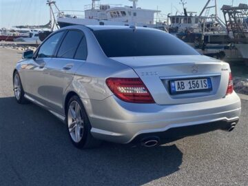 Shitet 2012 Mercedes-Benz C300 4 Matic