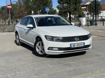 Shitet VW Passat B8 1.6 Nafte e sapoardhur