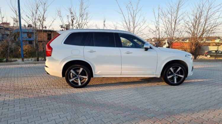 Volvo 2019 naft 2.0 okazion 49500 euro mundesi nderrimi