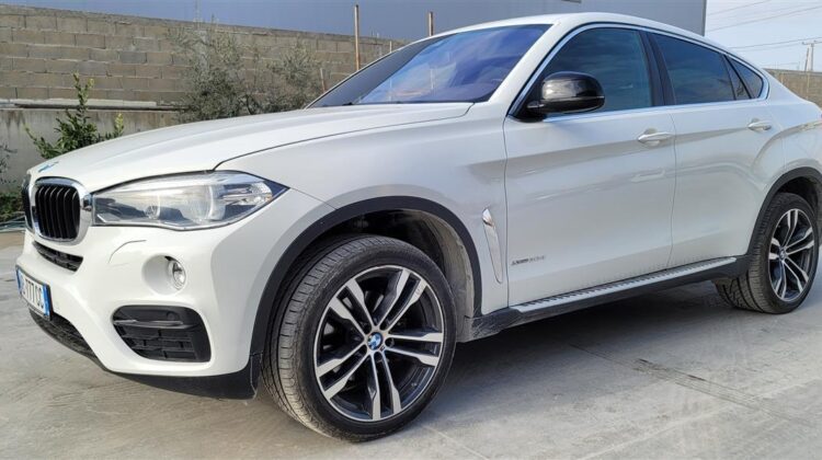 BMW X6 XDRIVE VITI 2016 NAFT 3.0 165000 KM