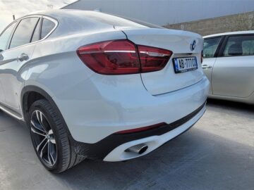 BMW X6 XDRIVE VITI 2016 NAFT 3.0 165000 KM