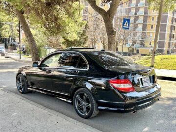 Mercedes Benz C-Class 300 Benzine Kamjo Automatike me dogan