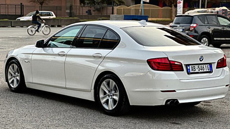 OKAZION! BMW 530D F10 Look M Super Gjendje