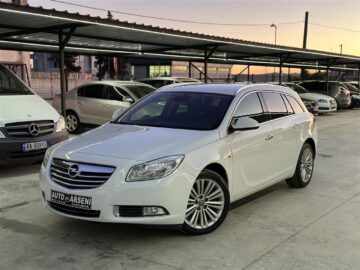 OKAZION!!!OPEL INSIGNIA 2.0 CDTI “AUTOMAT”VITI 2012