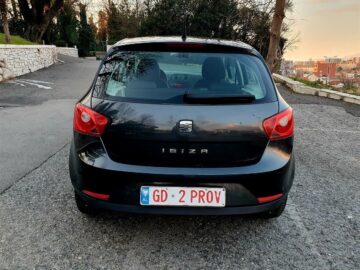 SEAT IBIZA 1.2 NAFT 2012 ZVICRA ME DOGAN