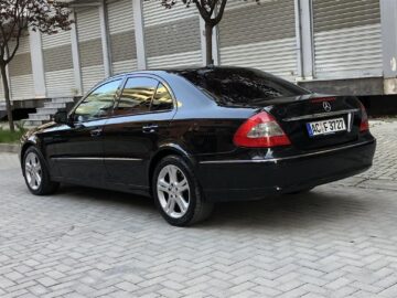 M.Benz E230 Avantgarde Benzine+Gaz