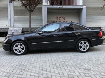 M.Benz E230 Avantgarde Benzine+Gaz