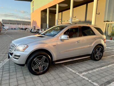 Mercedes-Benz ML350 Bluetec -2011