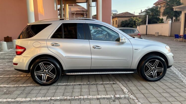 Mercedes-Benz ML350 Bluetec -2011