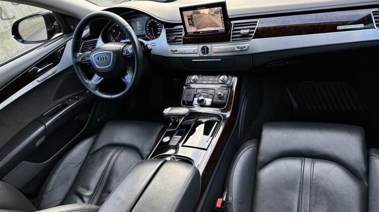 AUDI A8 3.0 TDI