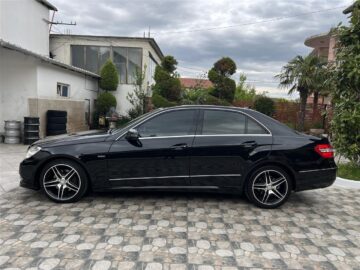 MERCEDES BENZ E CLASS 2011 AVANTGARDE