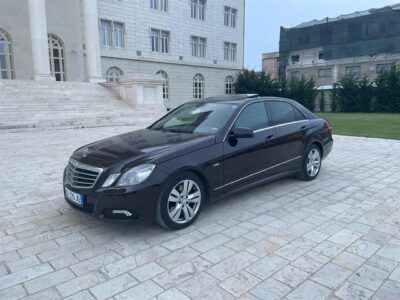 Mercedes E 350 nafte ndrrohet