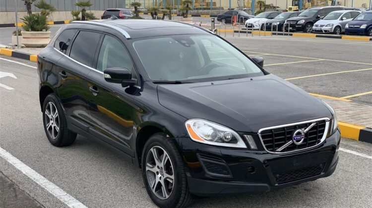 Volvo XC60 T6 (2953 cc),Full Options,Panorame,4×4